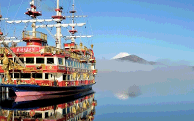 Hakone pirate ship