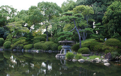 Garden at Nishinomaru at Osaka castle