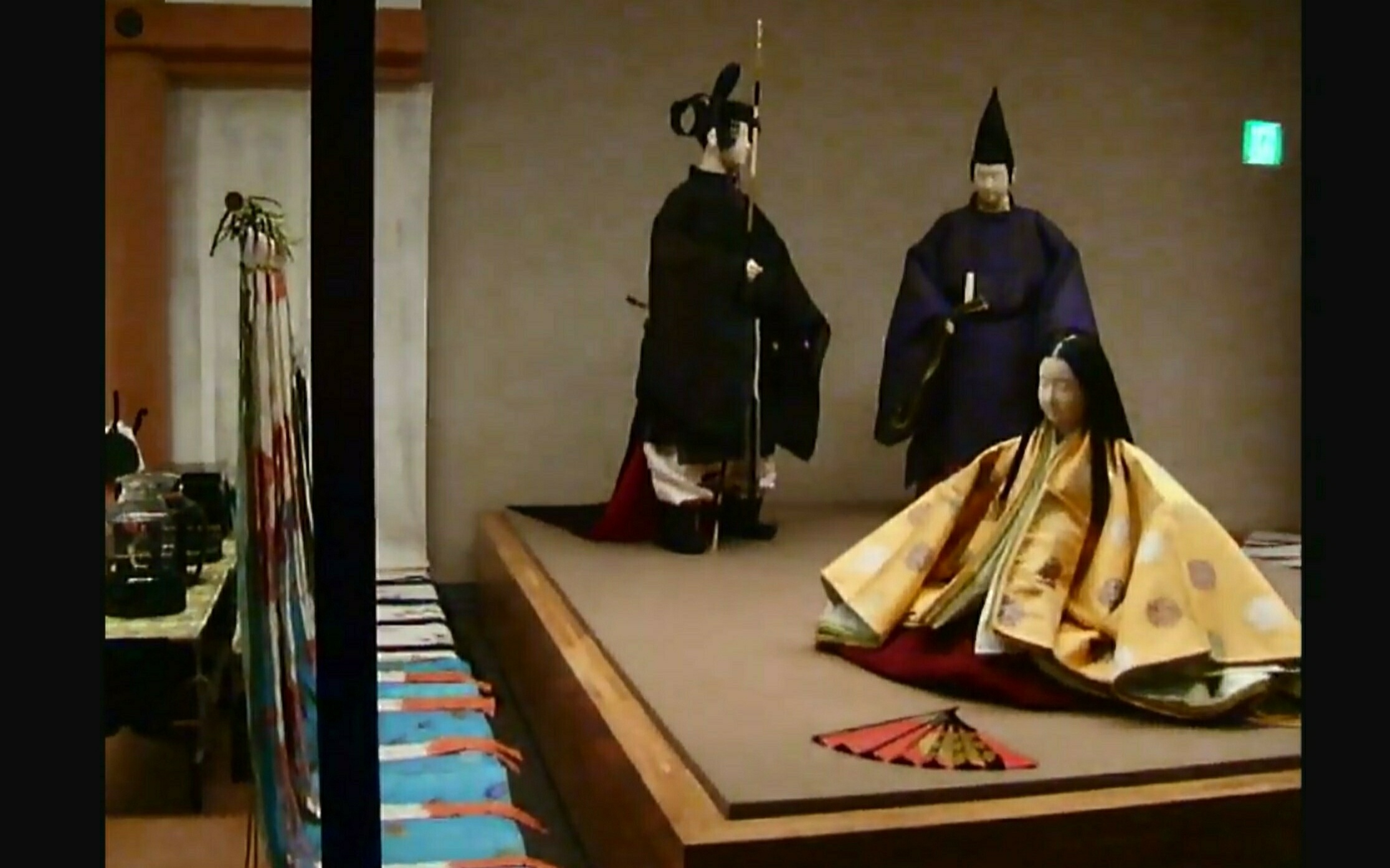The REKIHAKU:Court dress(in the middle of Heian Period,10th and 11th centuries)         